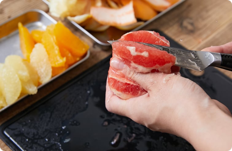 作り方②柑橘類・具材を切る イメージ画像①